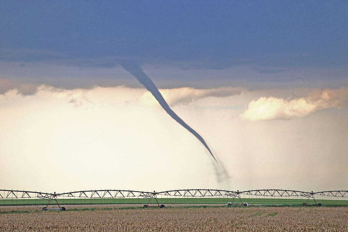 Day 3: Amazing storm structure and four tornadoes - https://www ...